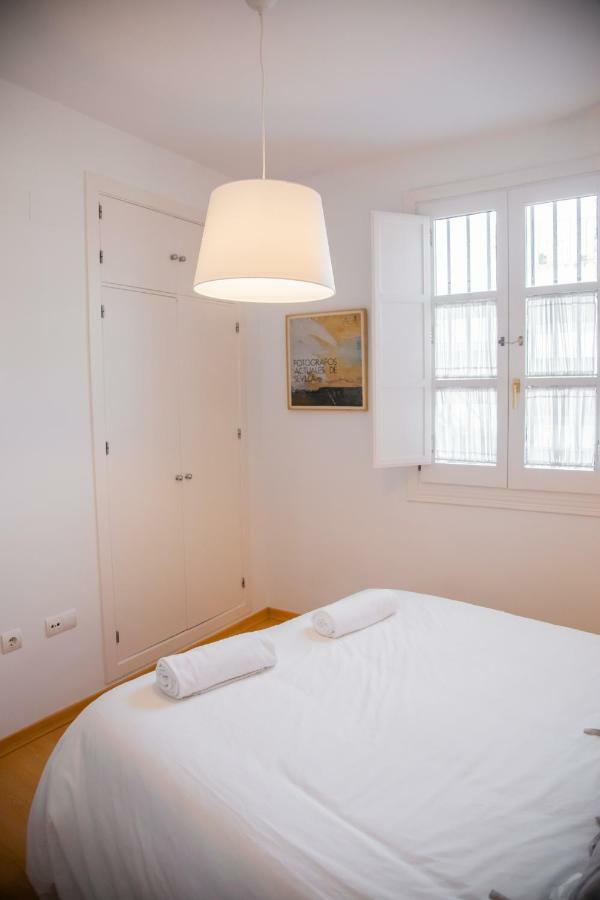 Abades Giralda View By Valcambre Apartment Seville Exterior photo